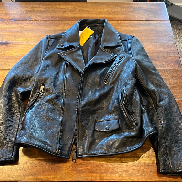 Biker style leather jacket - Picture 1 of 3